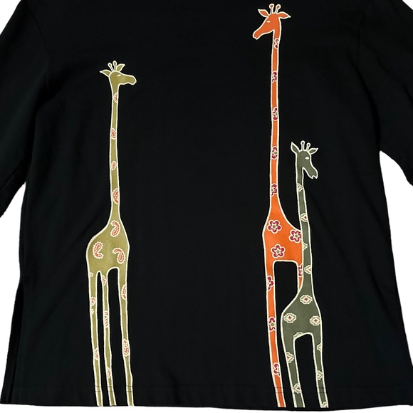 Vintage Crew Neck Cotton Giraffe Shirt - Picture 3 of 6